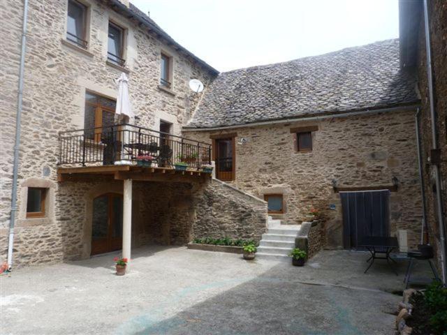gite Oustal Belcastel  Esterno foto