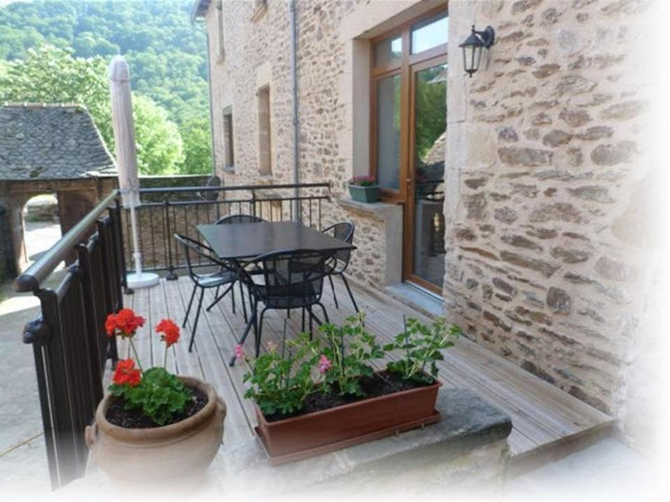 gite Oustal Belcastel  Esterno foto