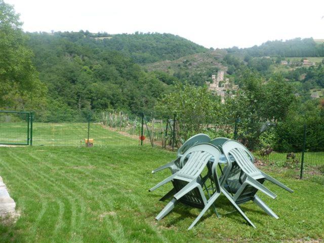 gite Oustal Belcastel  Esterno foto